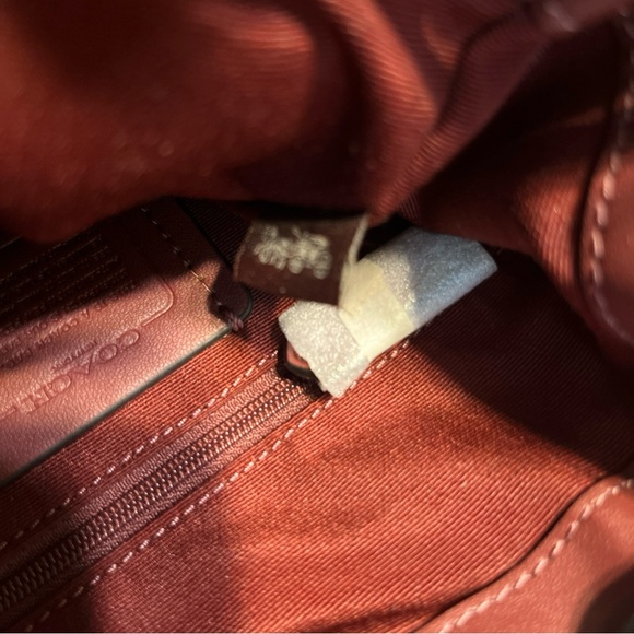 Coach Black and Cream Signature Medium Size - Picture 9 of 10